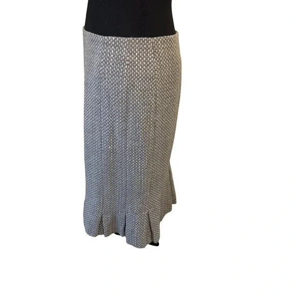 Talbots ~ vintage | gray wool tweed pencil pleated zip up skirt | so beautiful! - Picture 3 of 9
